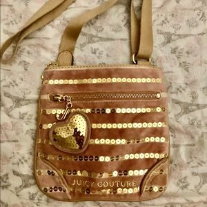 Dusty pink Juicy Couture crossbody purse